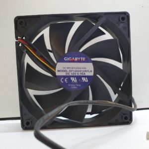 3 pin case fan